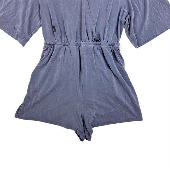 GENTLEFAWN Athleisure Short Sleeve Romper (Small) - Picture 3 of 4